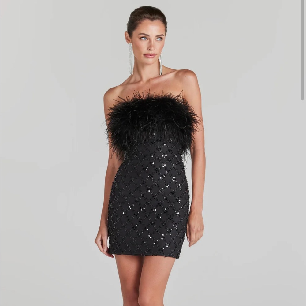 Brand New Nadine MERABI Harlow Feather Black Dress size small with tags & belt